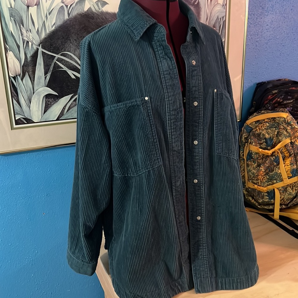 Oversized button down long sleeve Corduroy